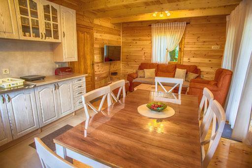 Guest House Mickovic Zabljak  Exterior photo